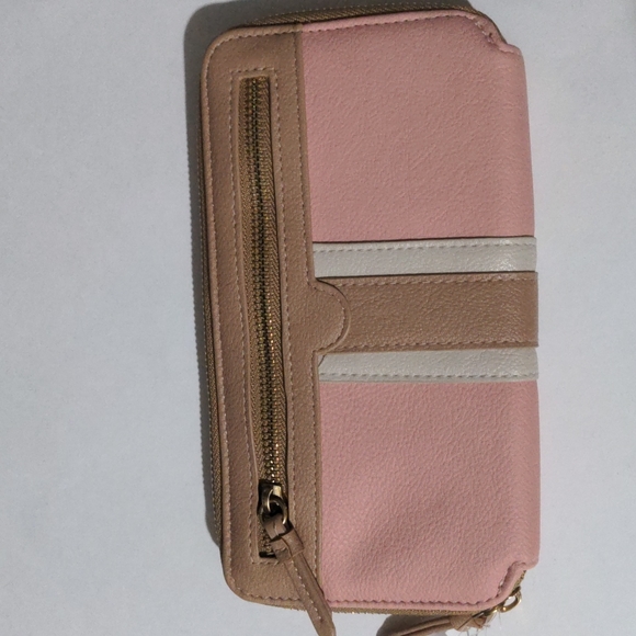 Time and Tru Women's Pink & Brown Wallet. NWT - Picture 7 of 7